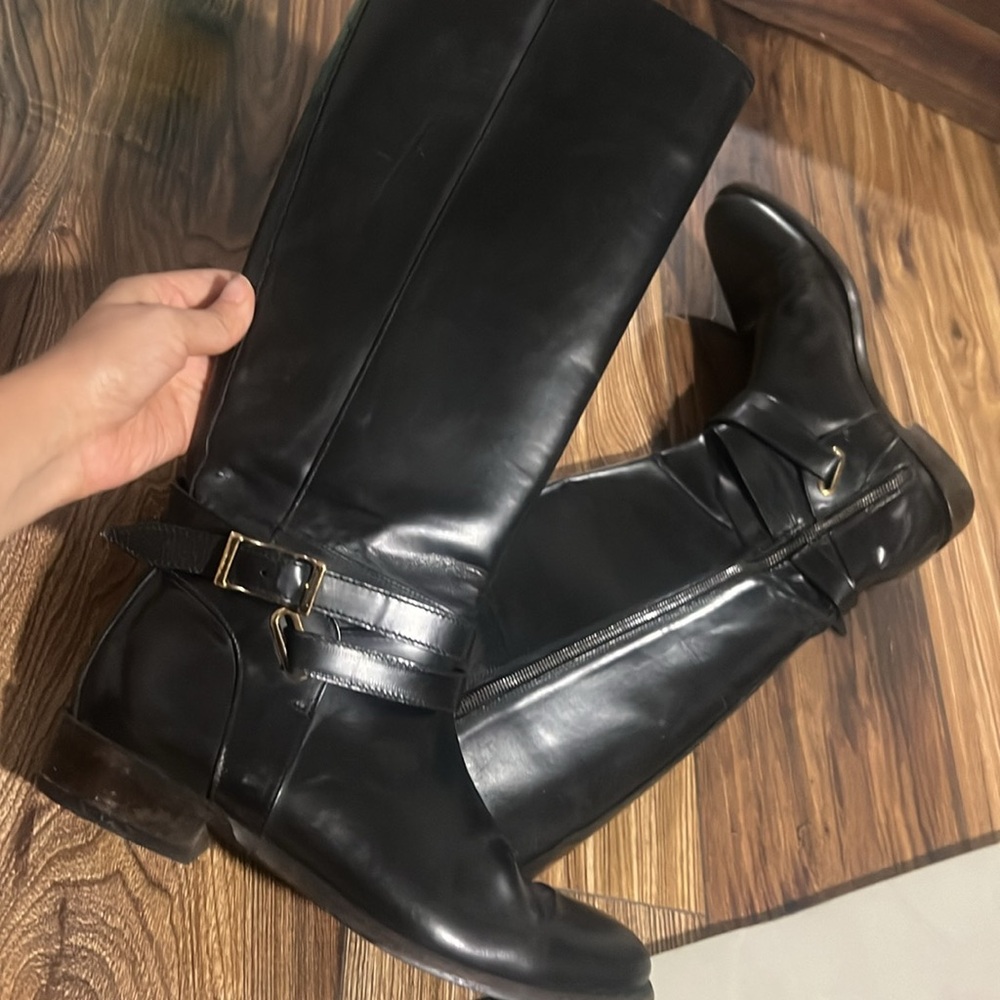 Burberry leather riding equestrian boots, size 39.5  made in Italy